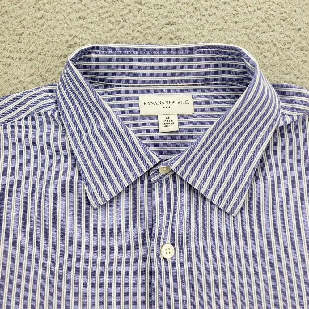 Banana Republic Shirt Mens XL 17-17‎ 1/2 Purple Striped Button Up Long Sleeve